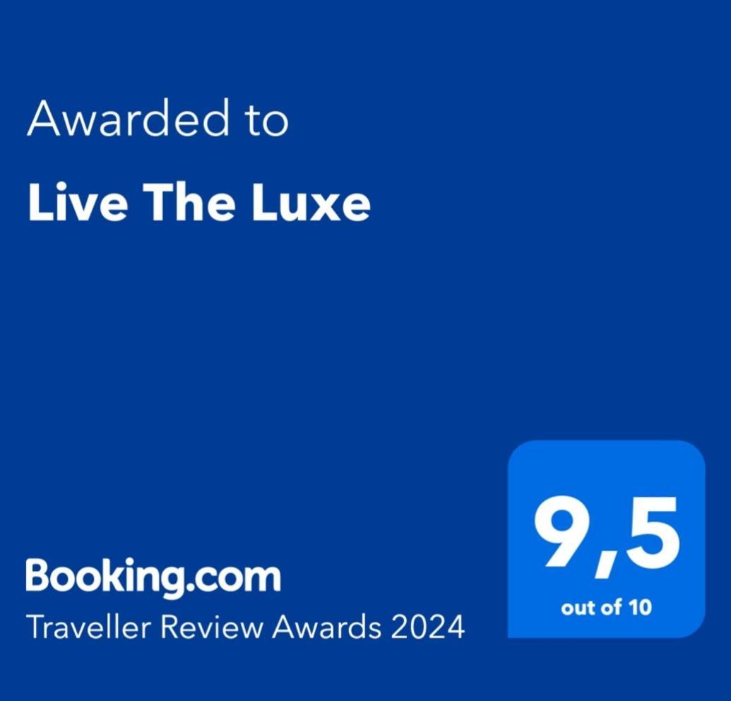 Live The Luxe Apartment Kallithea  Bagian luar foto